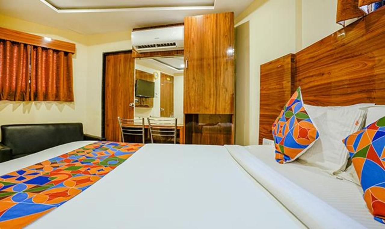 Fabexpress Royal Park I Hotel Mumbai Exterior photo