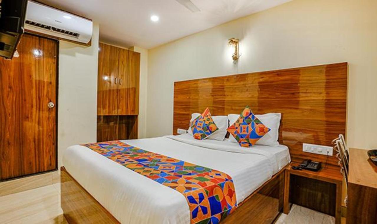 Fabexpress Royal Park I Hotel Mumbai Exterior photo