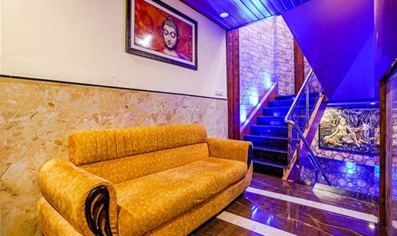 Fabexpress Royal Park I Hotel Mumbai Exterior photo